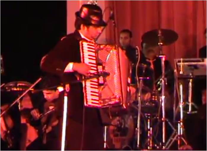 accordion player lakshadweep